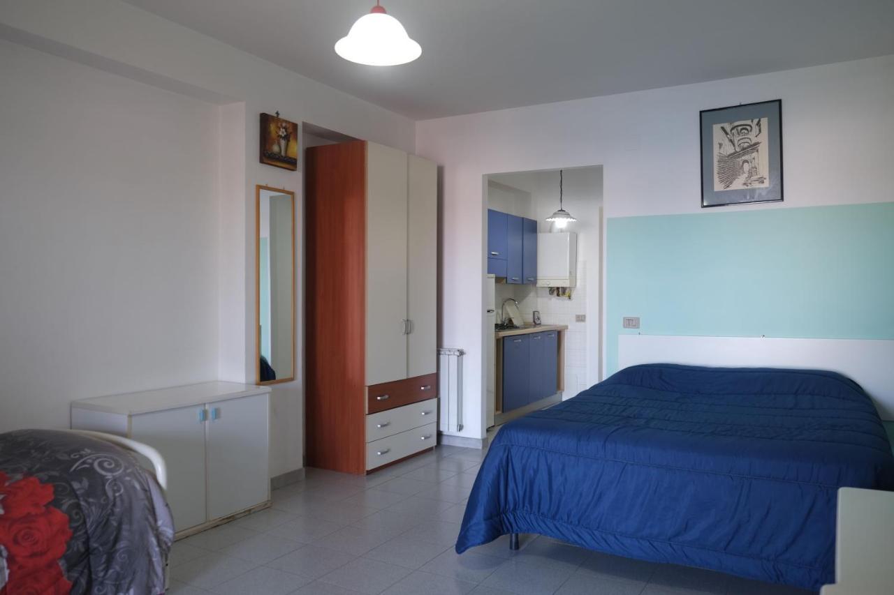 Trilocale "Salina" E Monolocale "Panarea" In Portorosa Apartment Torre Forte Exterior photo